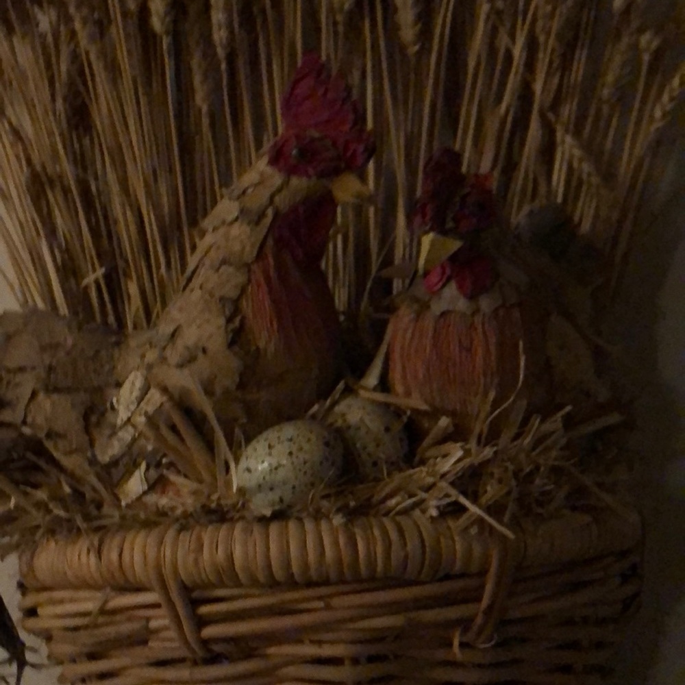 Rooster basket - Picture 2 of 3